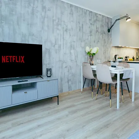 Chlodna 11 - 6 Os Apartament - Better Rental Warszawa Zewnętrze zdjęcie